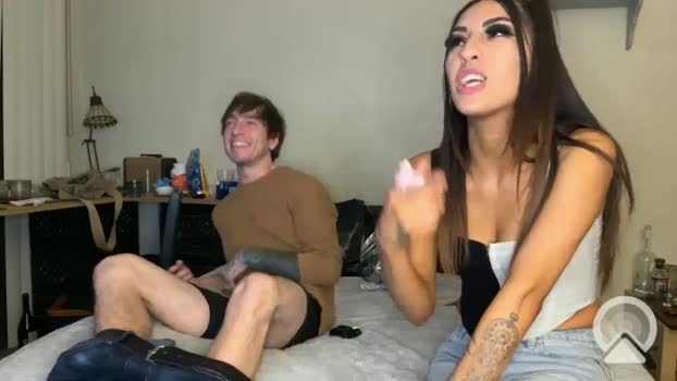 makeithott 11-11-2024 wet Couple