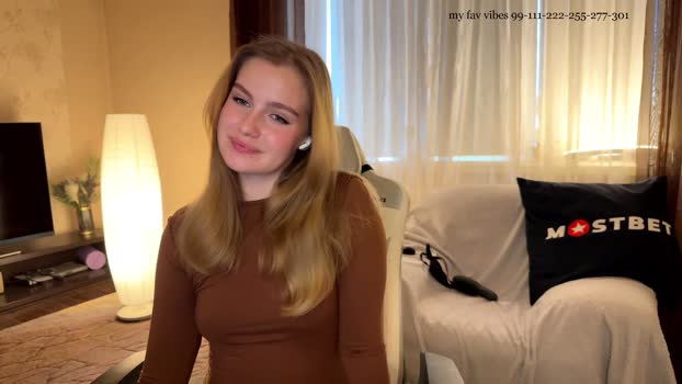 cute_siberian_girl 12-11-2024 bj-dildo Female