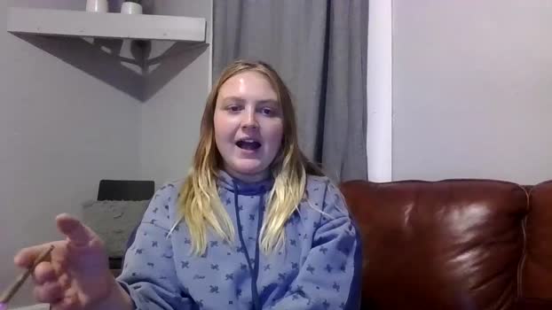 phatassblond 12-11-2024 deep Female
