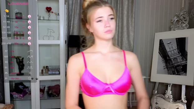 cute_fox_girl 13-11-2024 toy Female