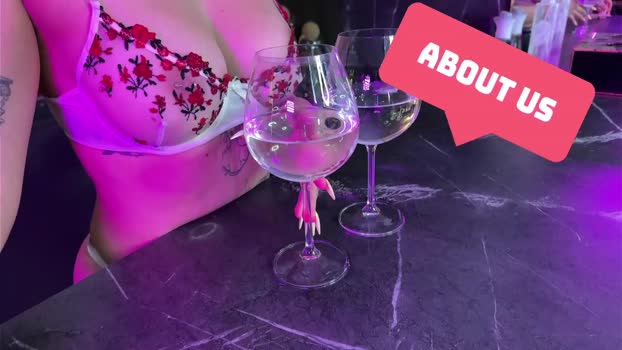 bubblehub 15-11-2024 sexy Couple