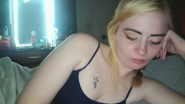 haileyakuma69 14-11-2024 skinny Couple