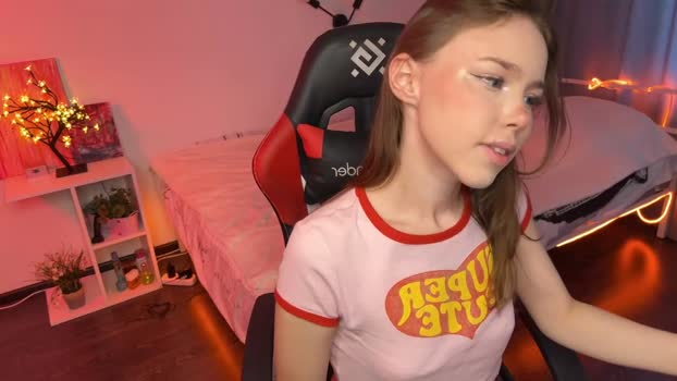 innocent_melissa 15-11-2024 analsex Female
