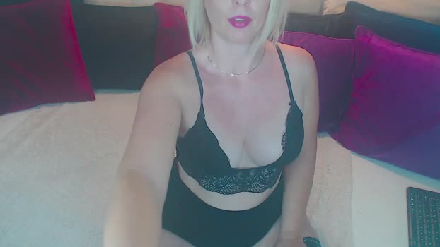 alexine_mcqueen 18-11-2024 spanking Female