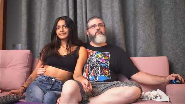 cheeseburgerjesus 18-11-2024 toys Couple
