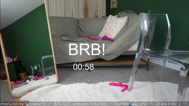 vivid_whit 20-11-2024 tits Female