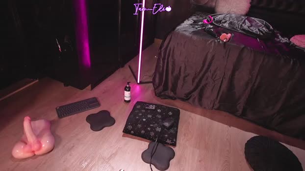iam_eli 23-11-2024 amateur Female