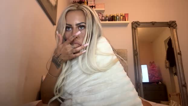 itsmelolax 24-11-2024 suckcock Female