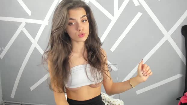 babyaylin 26-11-2024 naked Female