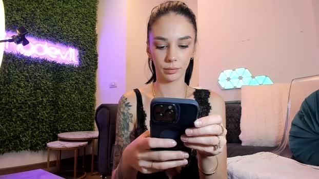 hotfallingdevil 28-11-2024 suckshow Female