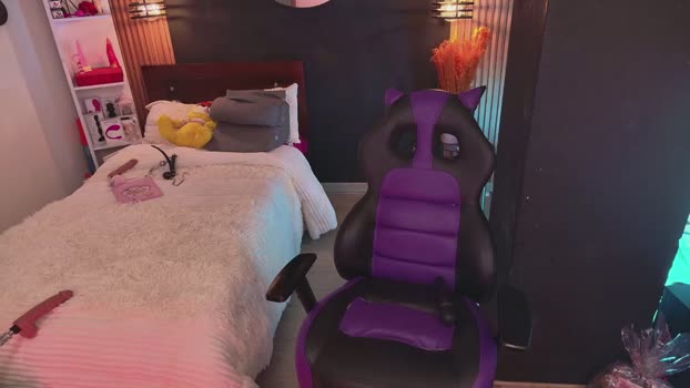 scarlett_collins01 28-11-2024 play Female