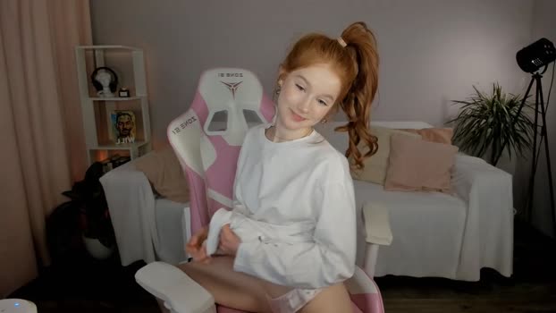 leahsthetics 01-12-2024 deepthroat Female