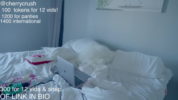cherrycrush 02-12-2024 kissing Female