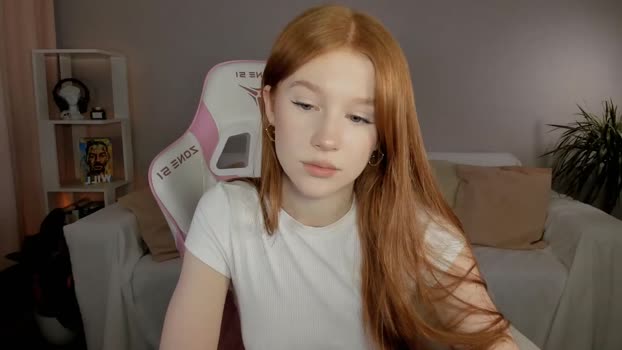 leahsthetics 03-12-2024 fuckme Female