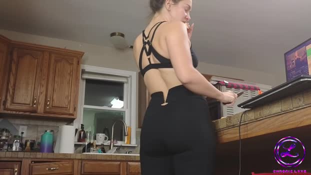 chroniclove 05-12-2024 sexygirl Female