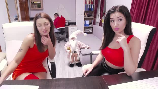 cute00kiara 06-12-2024 kinky Couple