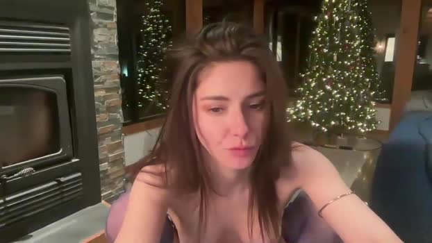 peacheekitty 06-12-2024 horny Female