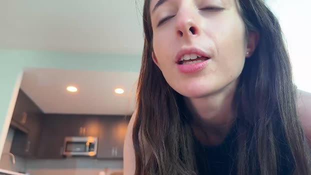 rosykindred 05-12-2024 tits Female