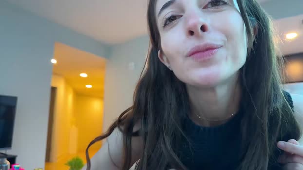 rosykindred 05-12-2024 hot Female