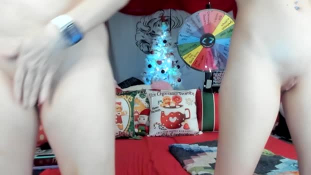 texaspeach69 05-12-2024 striptease Couple