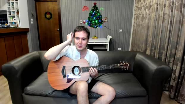 hornypuca 06-12-2024 yummy Couple