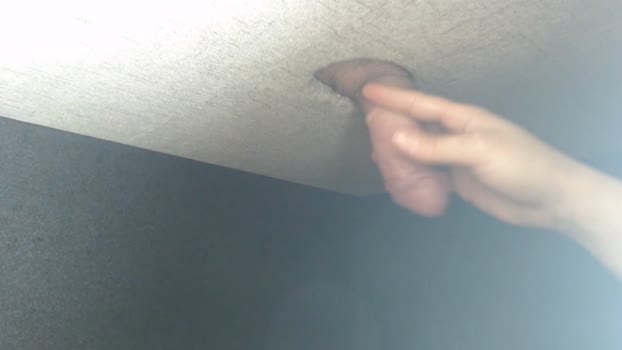 melon322939 08-12-2024 sucktits Couple