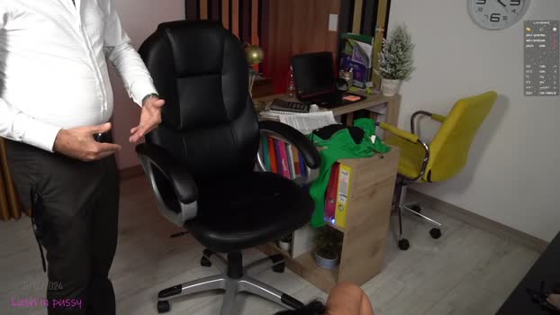secretary_bj 08-12-2024 spanking Couple