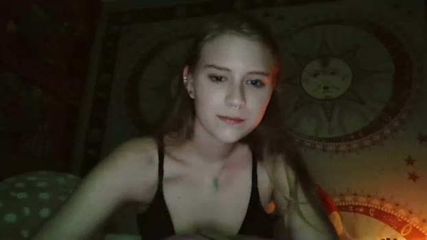stonerbabe1313 10-12-2024 sexy Female
