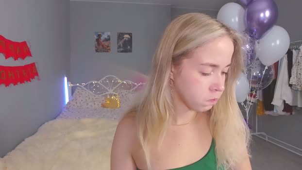 aluntick 11-12-2024 sexygirl Female