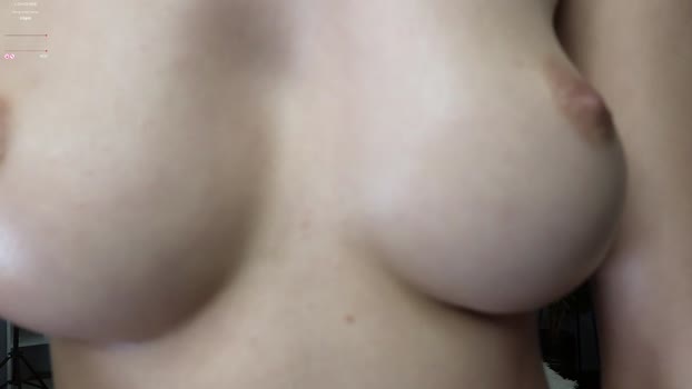 lauratanguy 10-12-2024 lickpussy Female