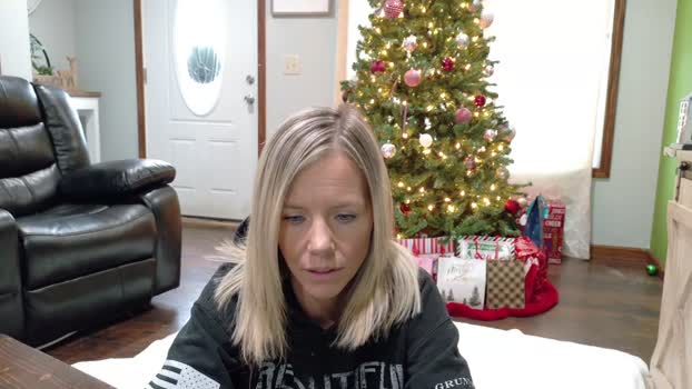 armyvet1991 11-12-2024 naughty Female