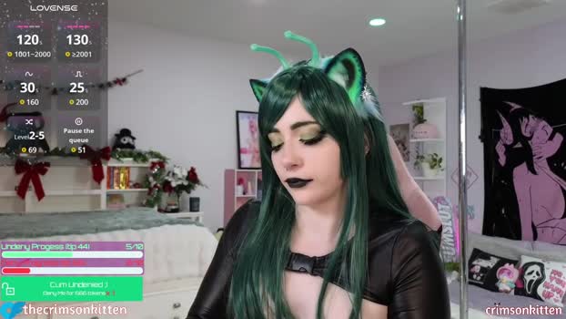 crimsonkitten 11-12-2024 analtoy Female