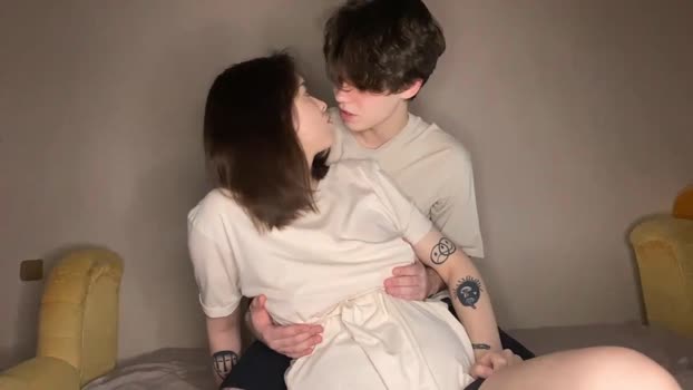 niko_secret 11-12-2024 ass Couple