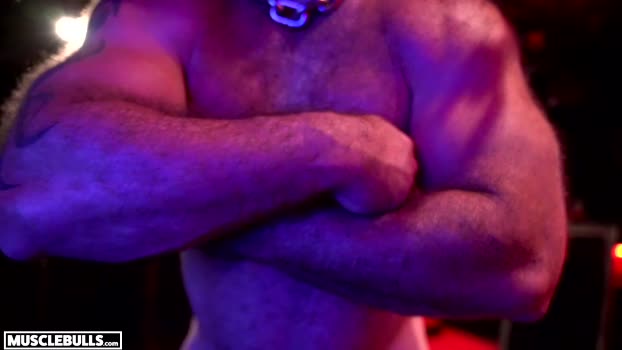 musclebulls 14-12-2024 squirt Couple