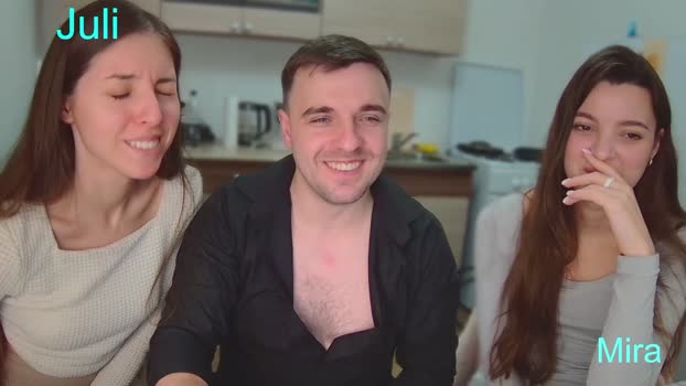 ihavepaws33 17-12-2024 sucktits Couple