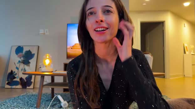 rosykindred 17-12-2024 suckcock Female