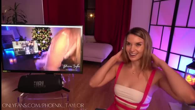 phoenix_taylor 19-12-2024 pussy Female