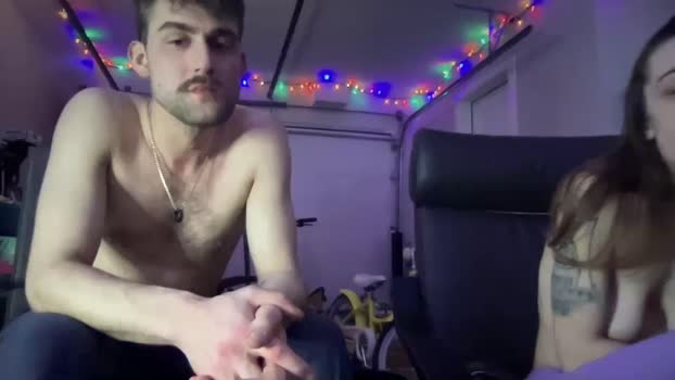 fiestycouple2320 21-12-2024 sucktits Couple