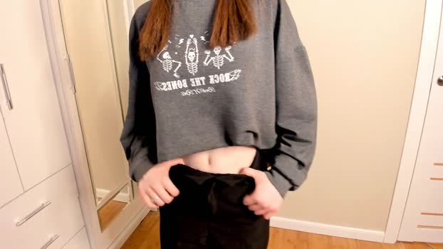 breckgodbold 22-12-2024 striptease Female