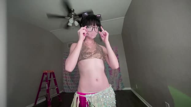 hexivu 23-12-2024 striptease Female