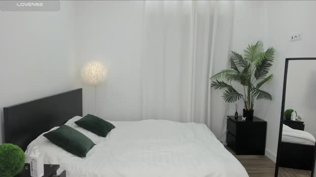 lilly_colins 22-12-2024 analsex Female