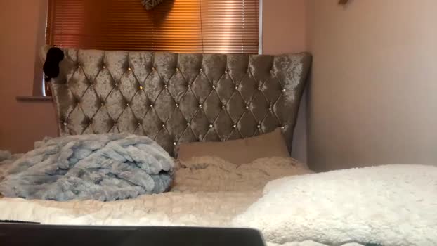 itsmelolax 23-12-2024 hot Female