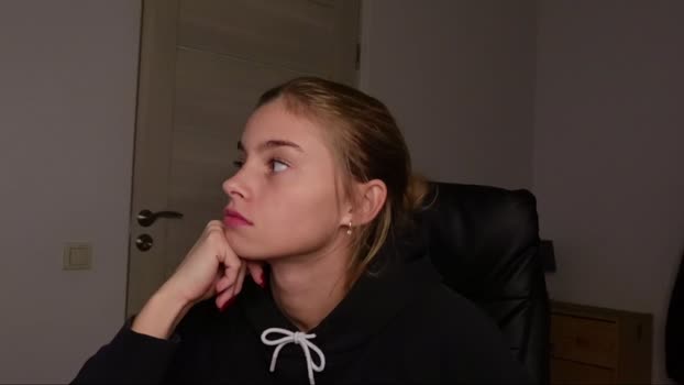 abby_laker 26-12-2024 moan Female