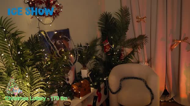 mialandxx 26-12-2024 naked Couple