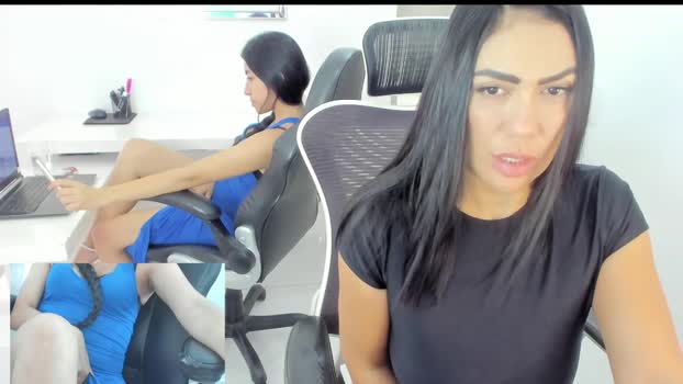 emillybrowm 27-12-2024 kiss Couple