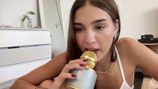 shysashy 27-12-2024 lickpussy Female