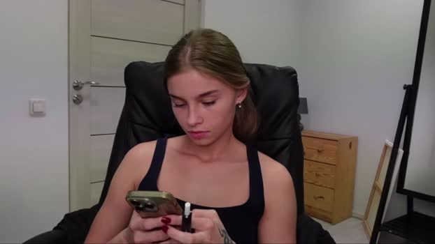 abby_laker 28-12-2024 show Female