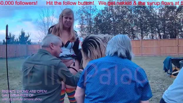 ells_palace 28-12-2024 Naked Couple