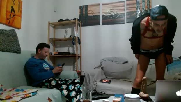 toniynano292741 29-12-2024 big Couple