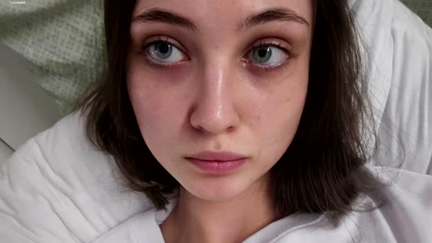 lauratanguy 31-12-2024 deepthroat Female